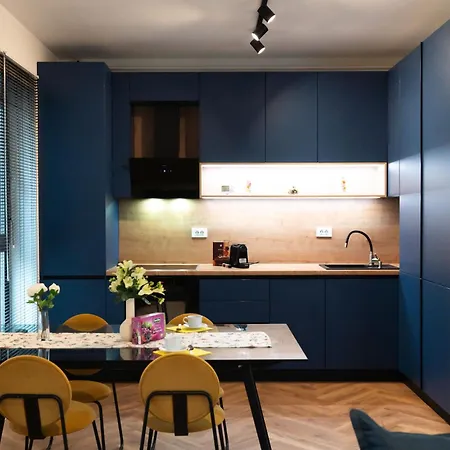 Soni Exclusive 336 Plaza With Private Parking & Self Check-in Boekarest