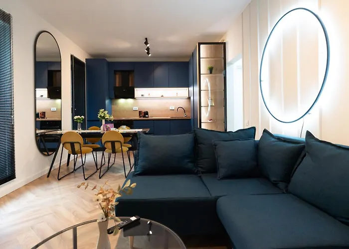 Soni Exclusive 336 Plaza With Private Parking & Self Check-in