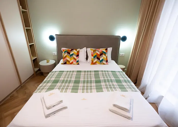 Apartment Soni Exclusive 336 Plaza With Private Parking & Self Check-in *